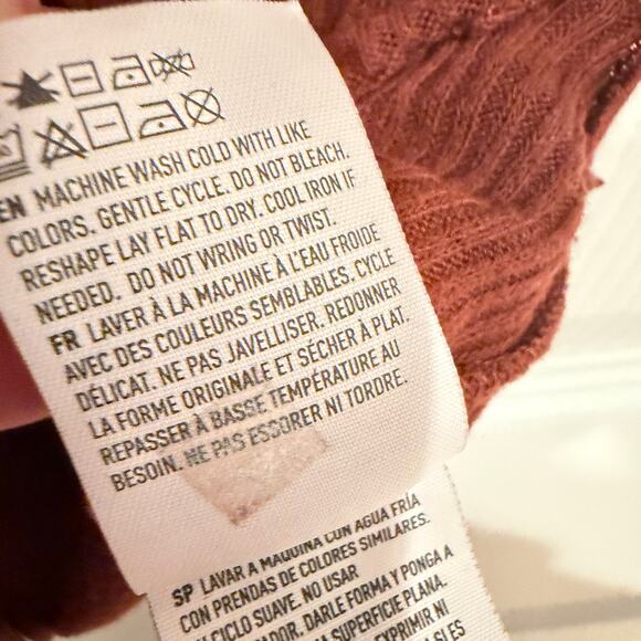 American Eagle Ribbed Button-Front Lettuce Hem Top – Rust Brown Size M Y2K 90's - Picture 7 of 9